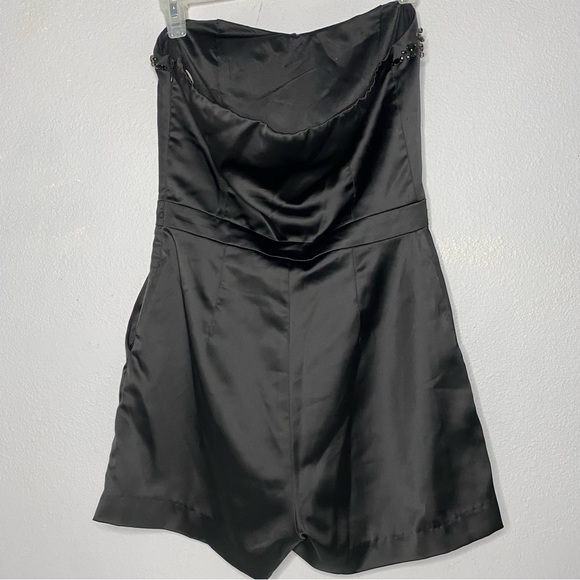 Forever U Exclusive | Women's Black Strapless Romper with Pearl design Size S - Picture 5 of 16